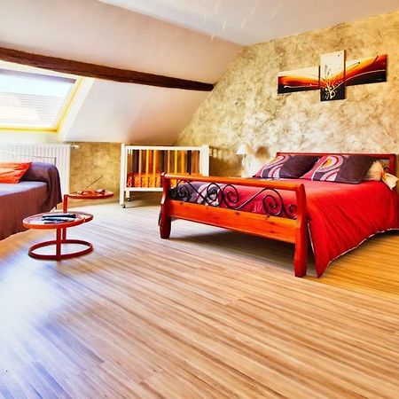 Chambres D'Hote Le Marronnier Champrougier Екстериор снимка